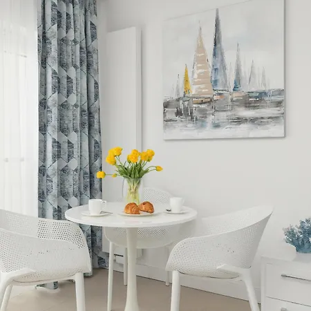 Aquamarina Prima By The By Renters Miedzyzdroje