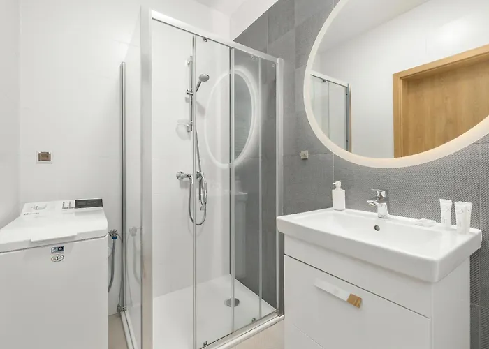 Aquamarina Prima By The By Renters Διαμέρισμα