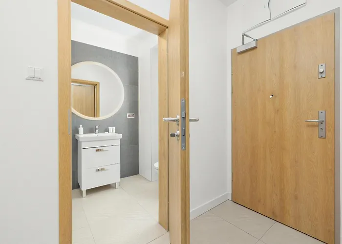 Aquamarina Prima By The By Renters מידזיזדרויה